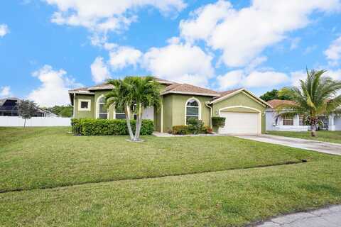2482 SW Summit Street, Port Saint Lucie, FL 34984