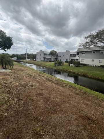 699 Flanders O, Delray Beach, FL 33484