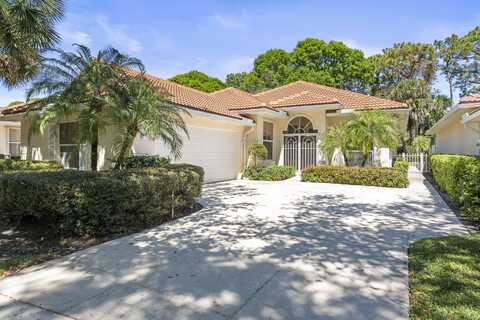 199 E Tall Oaks Circle, Palm Beach Gardens, FL 33410