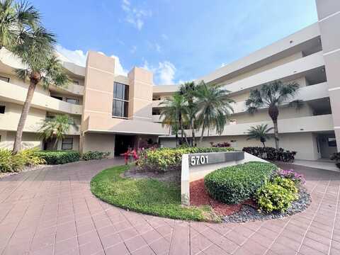 5701 Camino Del Sol, Boca Raton, FL 33433