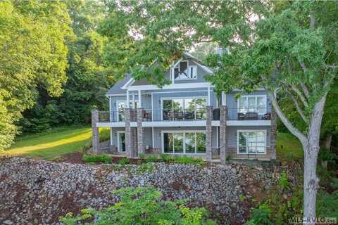 84 Lost Forest Road, Bracey, VA 23919