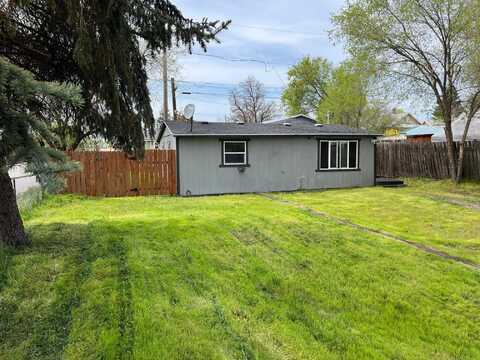 3203 N Nelson St, Spokane, WA 99207