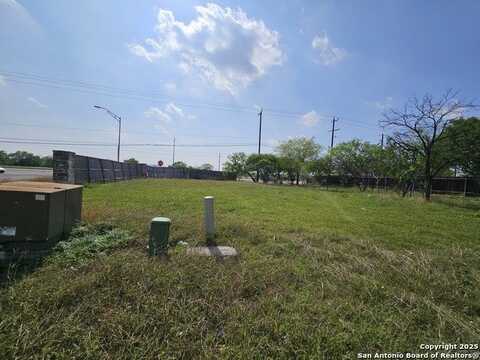 7535 Freedom Acres, San Antonio, TX 78242