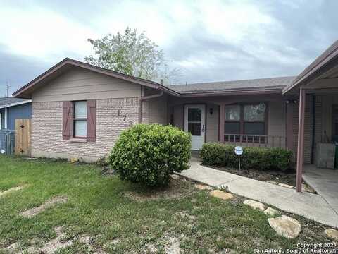 1734 Point West, San Antonio, TX 78224