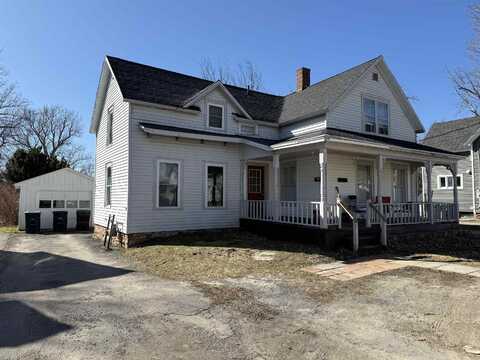 4 State St, Potsdam, NY 13676