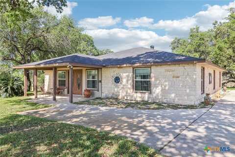 103 Misty Bend, Floresville, TX 78114