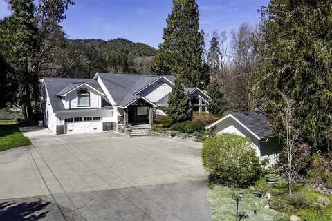 8550 Rogue River Highway, Grants Pass, OR 97527