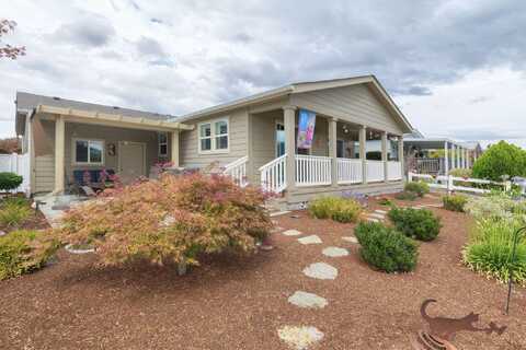 291 Kingsley Drive, Grants Pass, OR 97526