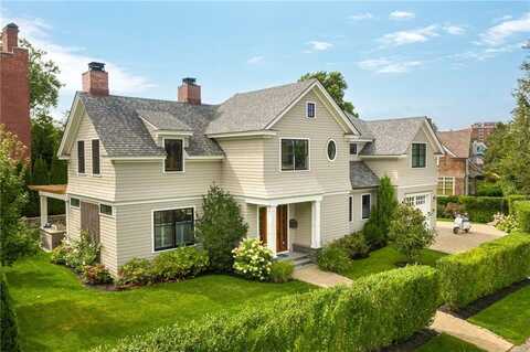 21 PRAIRIE Avenue, Newport, RI 02840