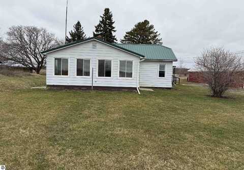 7239 E Rosebush Road, Mount Pleasant, MI 48858