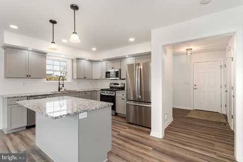 375 BARCLAY DRIVE, RED LION, PA 17356