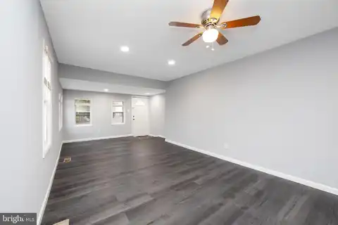 8 S BURNT MILL ROAD, VOORHEES, NJ 08043