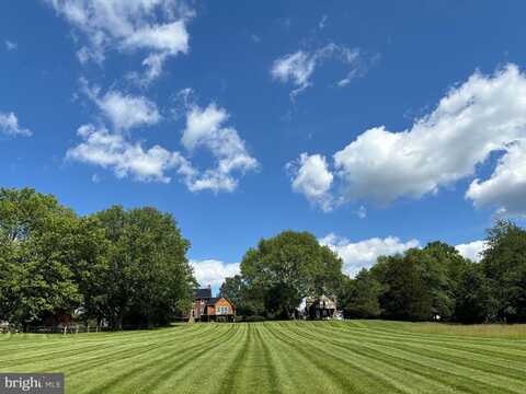 38684 MOUNT GILEAD ROAD, LEESBURG, VA 20175