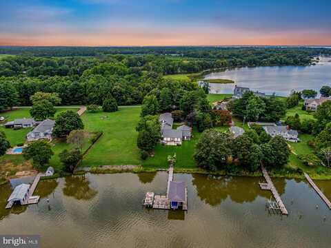 684 BURNT HOUSE POINT, COLONIAL BEACH, VA 22443