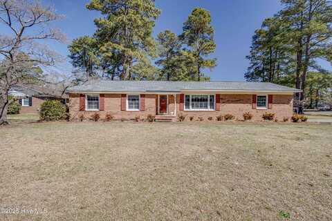 124 Cedar Circle, Washington, NC 27889