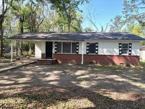 902 CRANFORD AVE, Valdosta, GA 31602