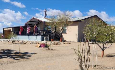350 E Bishop Drive, Meadview, AZ 86444