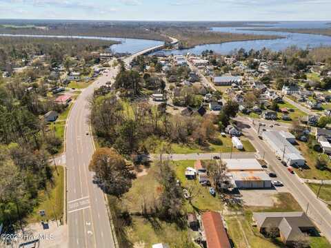 804 Scuppernong Drive, Columbia, NC 27925