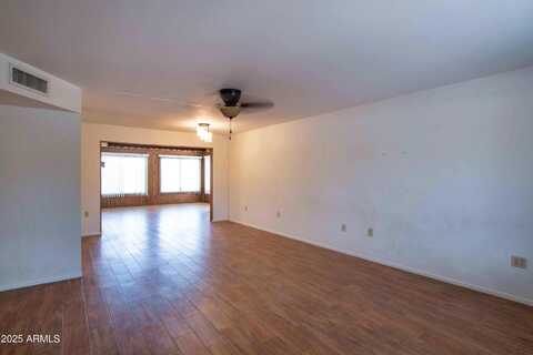 10421 W SIGNAL BUTTE Circle, Sun City, AZ 85373