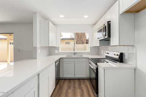 747 W RICE Drive, Tempe, AZ 85283