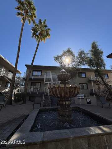 724 E DEVONSHIRE Avenue, Phoenix, AZ 85014