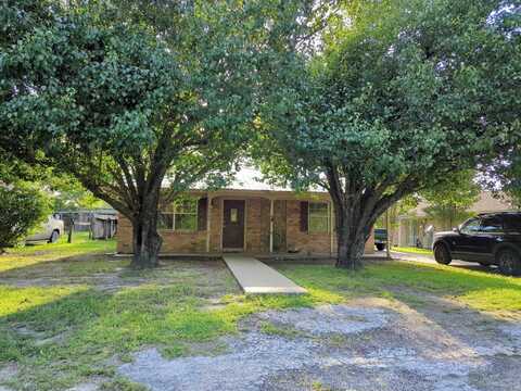 1405 S Elizabeth, Kirbyville, TX 75956