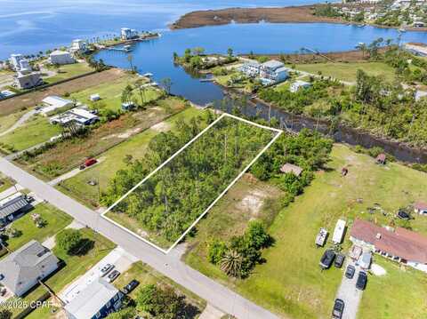 1516 S Berthe Avenue, Panama City, FL 32404