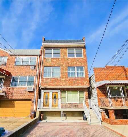 2552 West 17th Street, Brooklyn, NY 11214