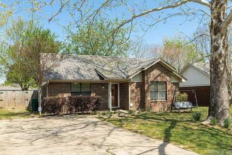 1904 Florence Mattison Drive, Conway, AR 72032