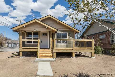 812 RANDALL AVE, Cheyenne, WY 82001