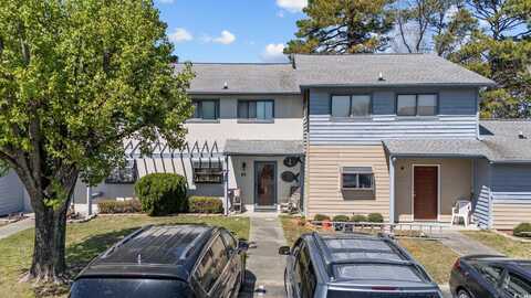 775 Plantation Dr., Little River, SC 29566