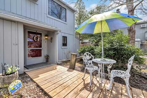 855 West Main Street, Hyannis, MA 02601