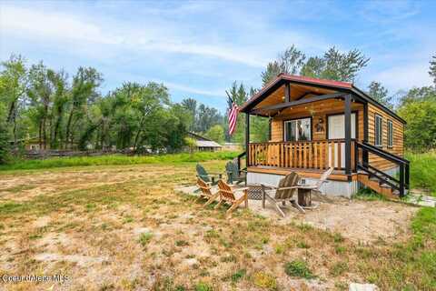 68 Upland Dr, Sandpoint, ID 83864