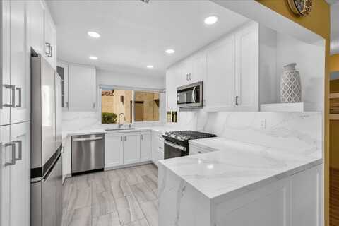 72843 Fleetwood Circle, Palm Desert, CA 92260