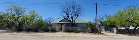 910 Gay St, Menard, TX 76859