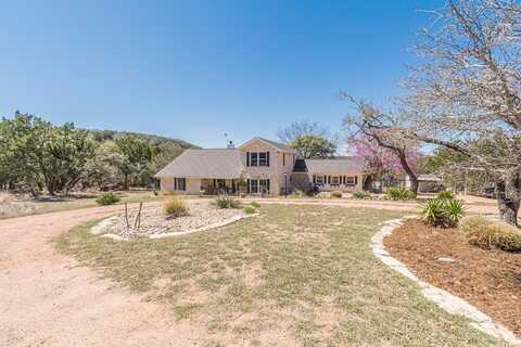 191 Campfire Circle, Fredericksburg, TX 78624