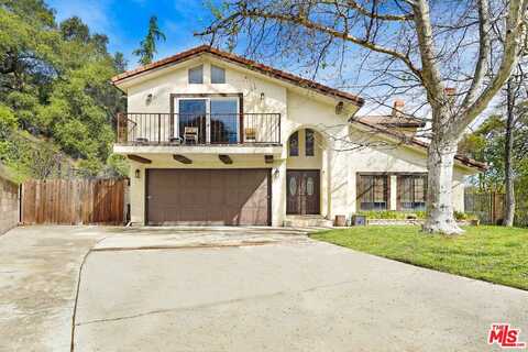 4911 Calle Robleda, Agoura Hills, CA 91301