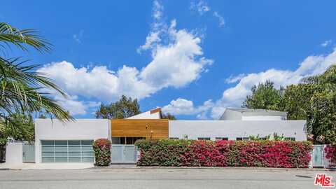 2600 Carman Crest Dr, Los Angeles, CA 90068