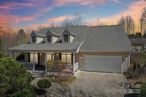 41 Golden Pond Way, Hendersonville, NC 28791