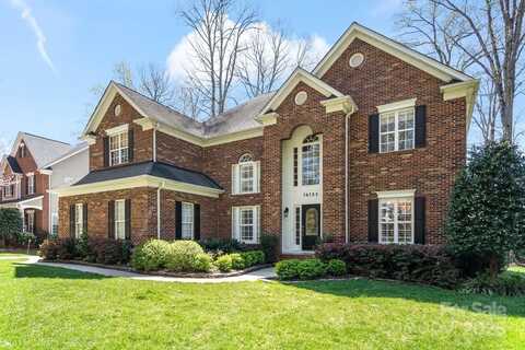 16123 Chiltern Lane, Huntersville, NC 28078