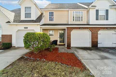 10920 Walking Path Lane, Charlotte, NC 28213