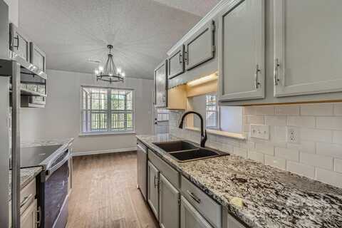 3753 Capps Hill Drive, Charlotte, NC 28216