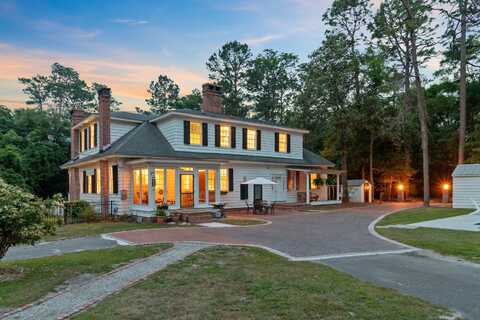 1300 S Main Street, Summerville, SC 29483