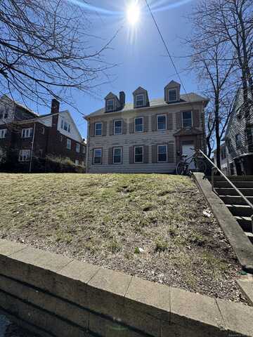 174 Goffe Terrace, New Haven, CT 06511