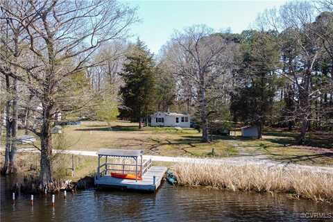 1645 Railway Lane, New Kent, VA 23089