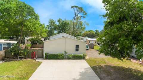 1079 Green Acres Circle N, Daytona Beach, FL 32119
