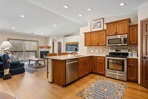 10480 W Stony Ridge Cr, Sister Bay, WI 54234