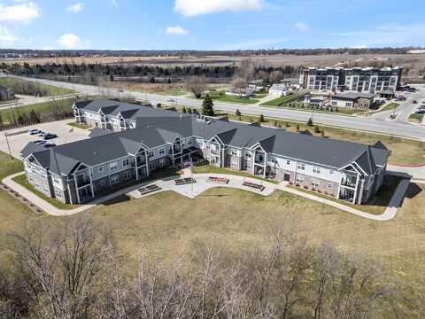 1427 34th Avenue SW unit: 220, Altoona, IA 50009
