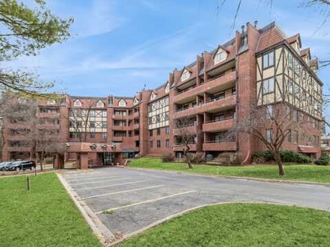 2880 Grand Avenue unit: 107, Des Moines, IA 50312