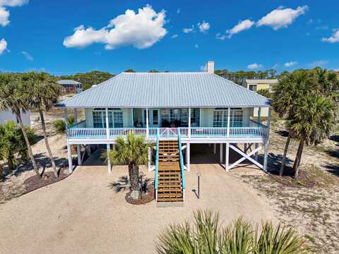 617 E E. Gorrie Drive, St. George Island, FL 32328